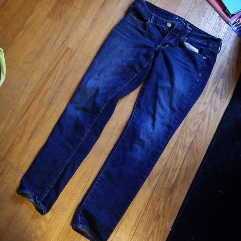 American Eagle skinny jeans